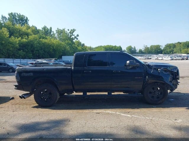2017 RAM 2500 LARAMIE 4X4 6'4 BOX 13