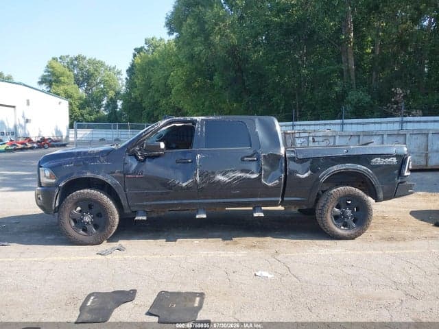 2017 RAM 2500 LARAMIE 4X4 6'4 BOX 14