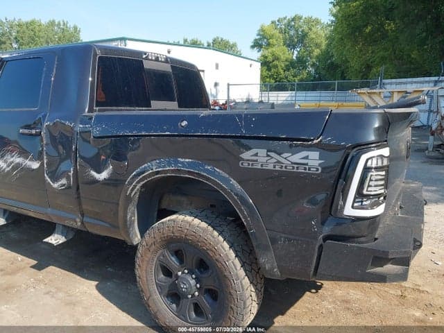 2017 RAM 2500 LARAMIE 4X4 6'4 BOX 6