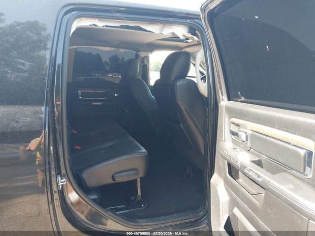 2017 RAM 2500 LARAMIE 4X4 6'4 BOX 8