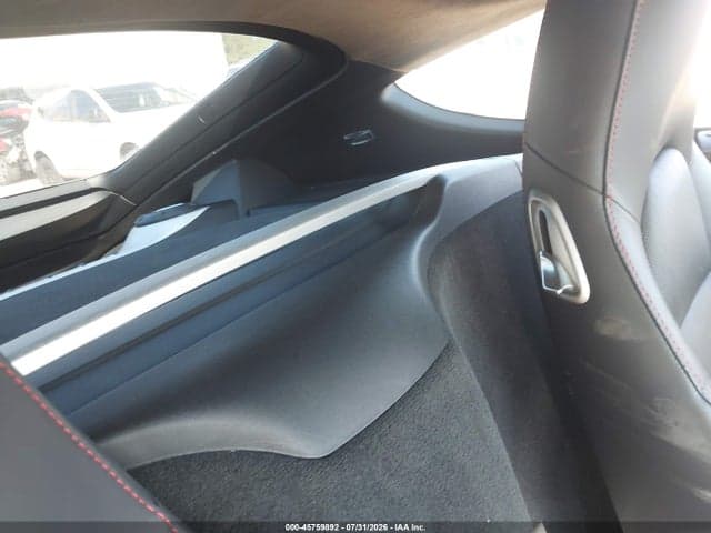 2019 PORSCHE 718 CAYMAN GTS 8