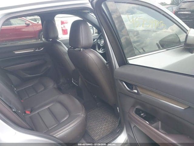 2019 MAZDA CX-5 SIGNATURE 8