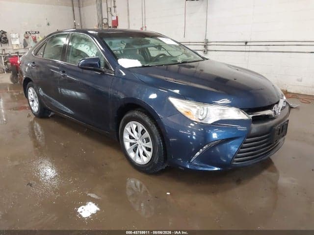 2017 TOYOTA CAMRY LE - 1