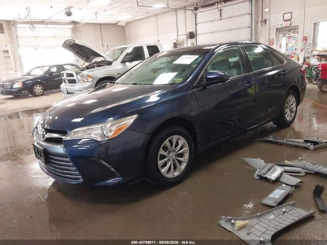 2017 TOYOTA CAMRY LE 2