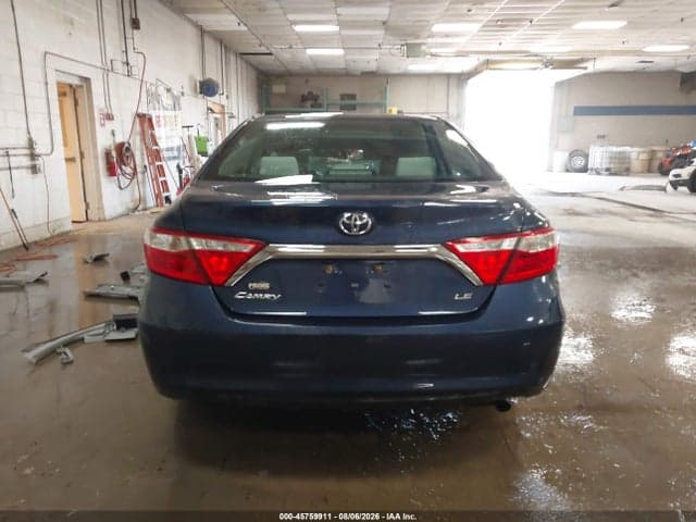 2017 TOYOTA CAMRY LE 17