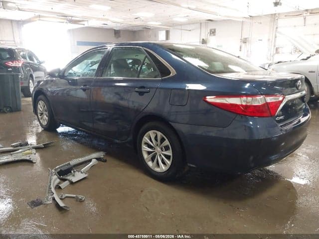 2017 TOYOTA CAMRY LE 3