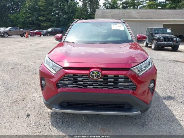 2019 TOYOTA RAV4 LIMITED 11