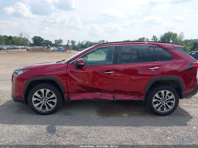 2019 TOYOTA RAV4 LIMITED 13
