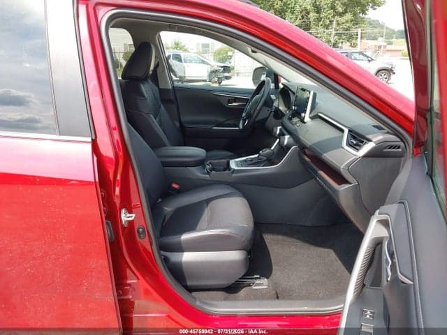 2019 TOYOTA RAV4 LIMITED 5