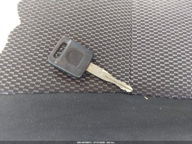 2017 NISSAN VERSA 1.6 SV 11