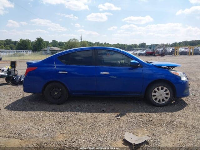 2017 NISSAN VERSA 1.6 SV 13