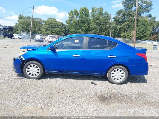 2017 NISSAN VERSA 1.6 SV 14