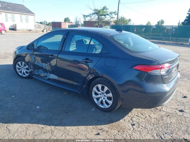2024 TOYOTA COROLLA LE 3