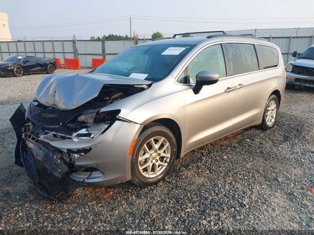 2020 CHRYSLER VOYAGER LXI 2