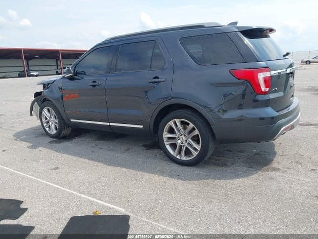 2017 FORD EXPLORER XLT 3
