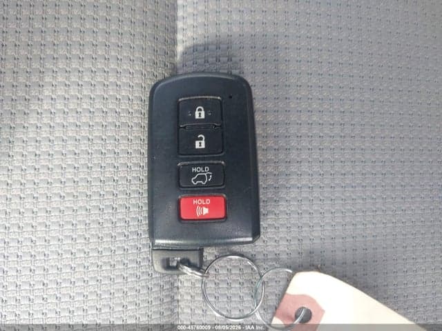 2017 TOYOTA RAV4 HYBRID XLE 11
