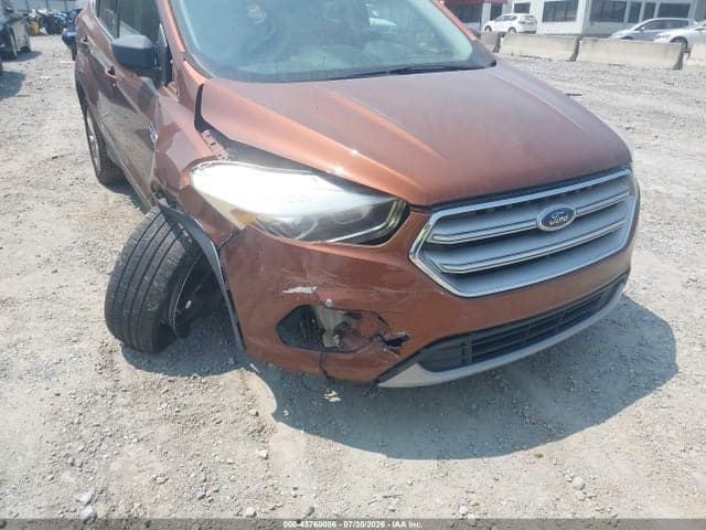 2017 FORD ESCAPE SE 6