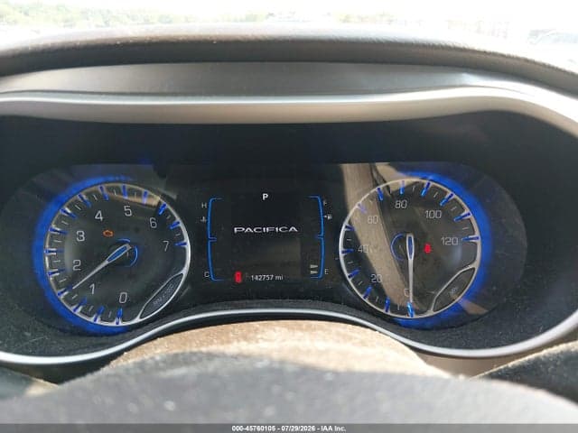 2017 CHRYSLER PACIFICA TOURING 3
