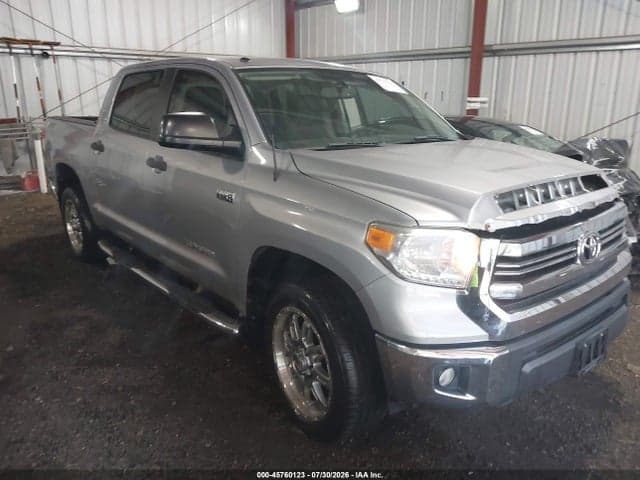 2017 TOYOTA TUNDRA SR5 5.7L V8 - 1