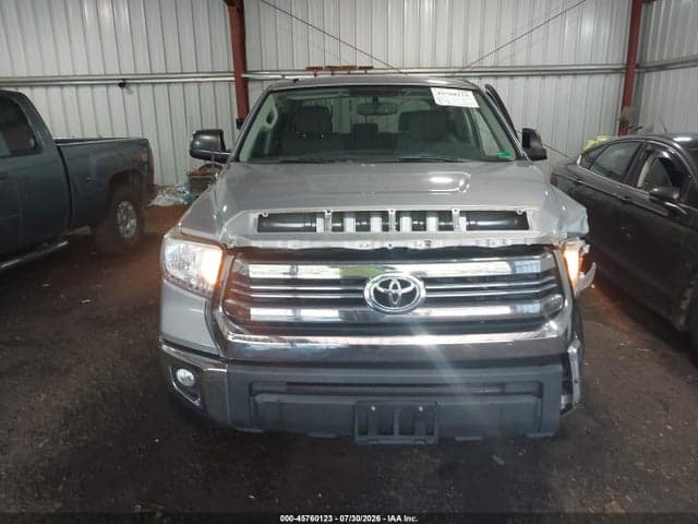 2017 TOYOTA TUNDRA SR5 5.7L V8 12