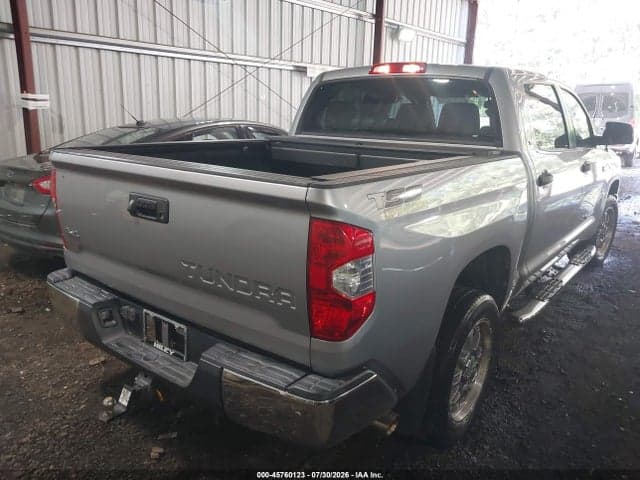 2017 TOYOTA TUNDRA SR5 5.7L V8 4