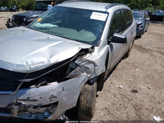 2017 CHEVROLET TRAVERSE LS 6