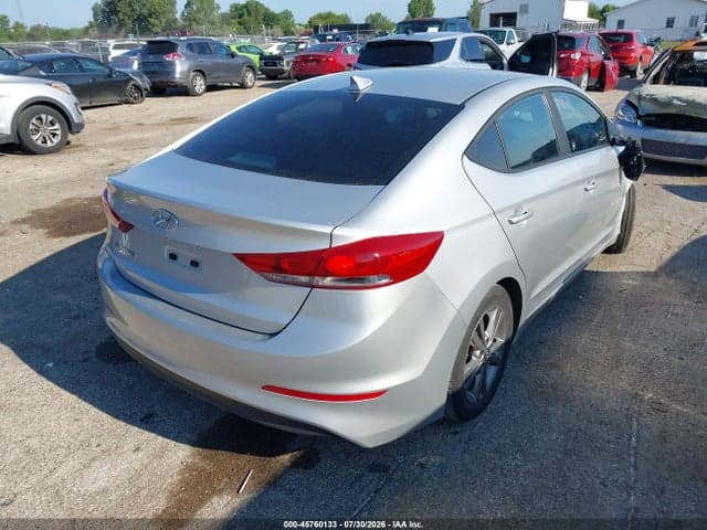 2018 HYUNDAI ELANTRA SEL 4