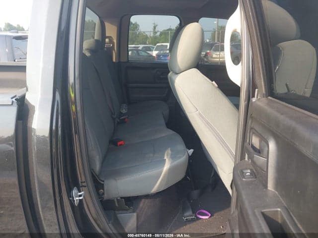 2017 RAM 1500 TRADESMAN 4X2 6'4 BOX 8