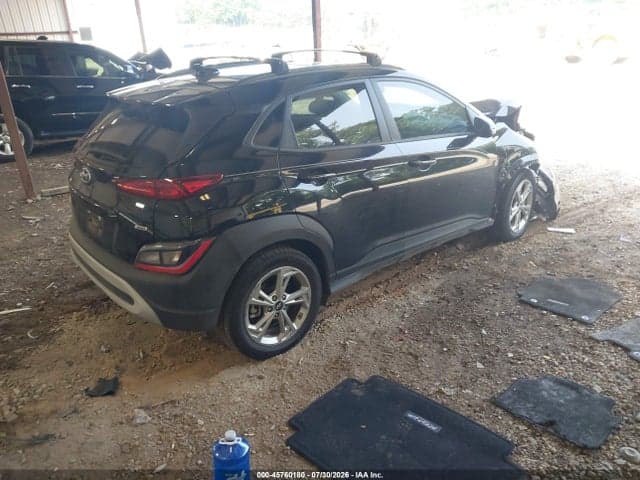 2023 HYUNDAI KONA SEL 4