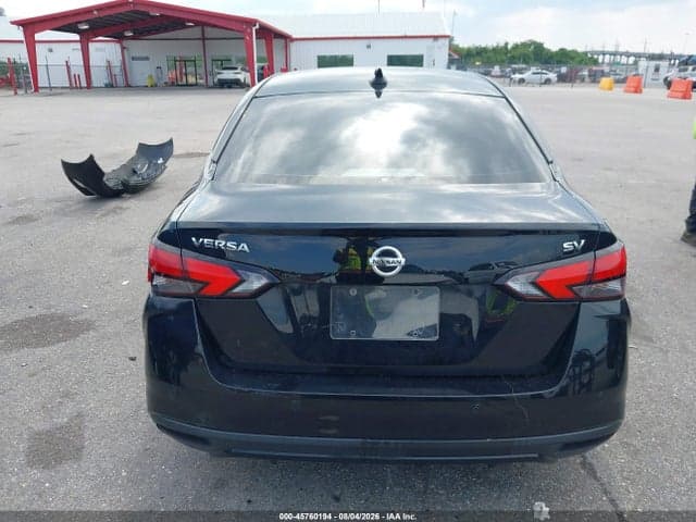 2021 NISSAN VERSA SV XTRONIC CVT 16
