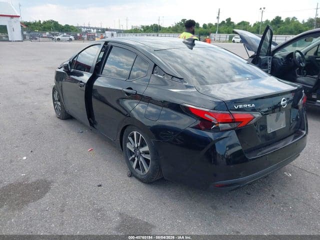 2021 NISSAN VERSA SV XTRONIC CVT 3