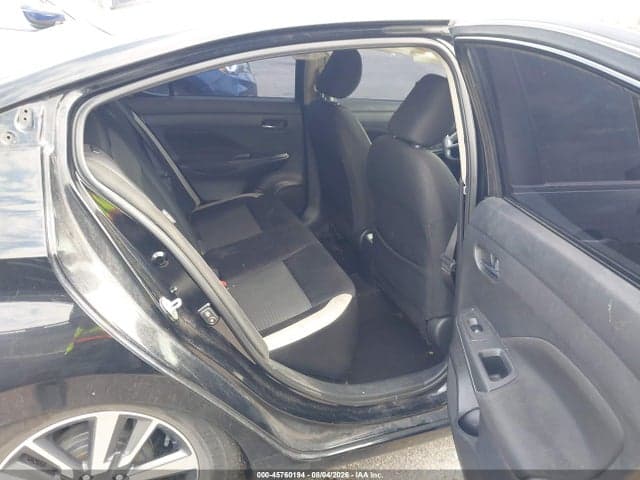 2021 NISSAN VERSA SV XTRONIC CVT 8