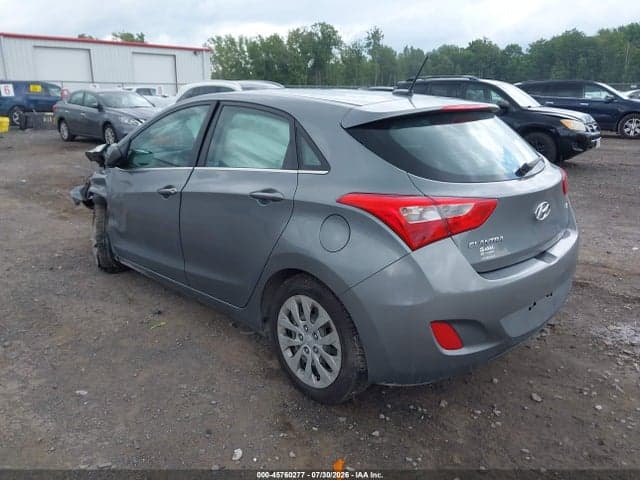2017 HYUNDAI ELANTRA GT 3