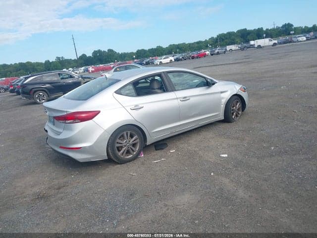 2018 HYUNDAI ELANTRA SEL 4