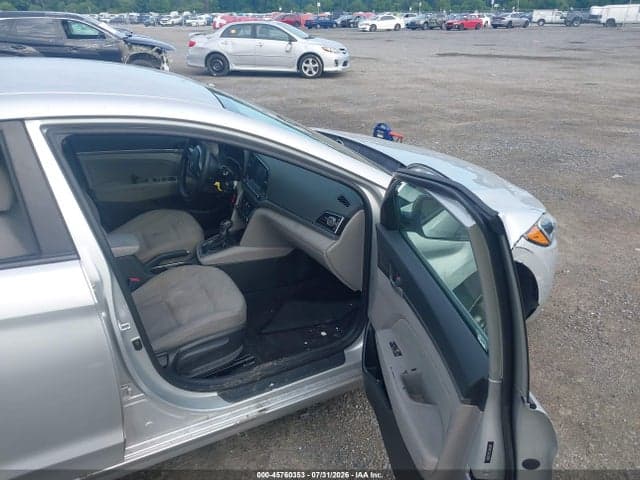 2018 HYUNDAI ELANTRA SEL 5