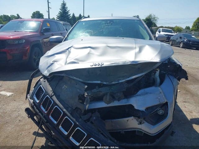 2019 JEEP COMPASS LATITUDE FWD 12