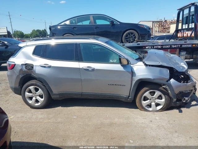 2019 JEEP COMPASS LATITUDE FWD 13