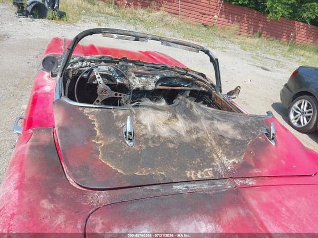 1962 CHEVROLET CORVETTE 11