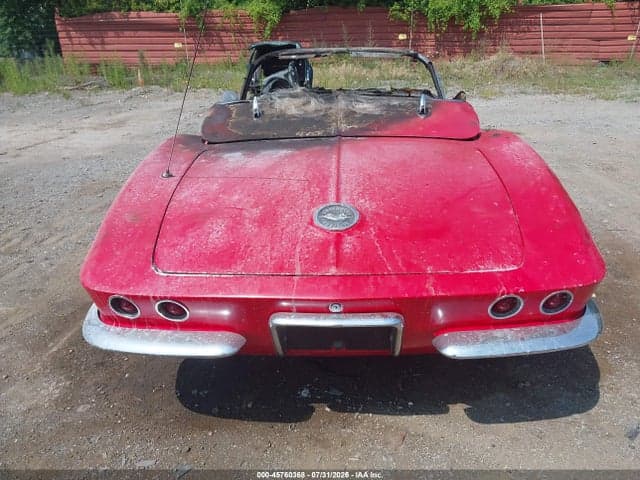 1962 CHEVROLET CORVETTE 12