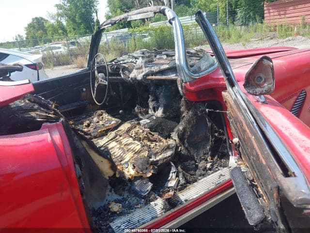 1962 CHEVROLET CORVETTE 5