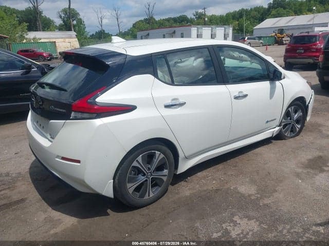 2019 NISSAN LEAF SV PLUS 4