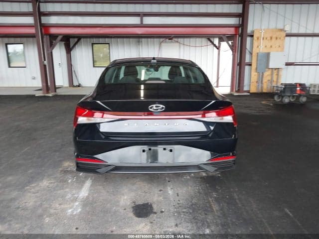 2023 HYUNDAI ELANTRA SE 21