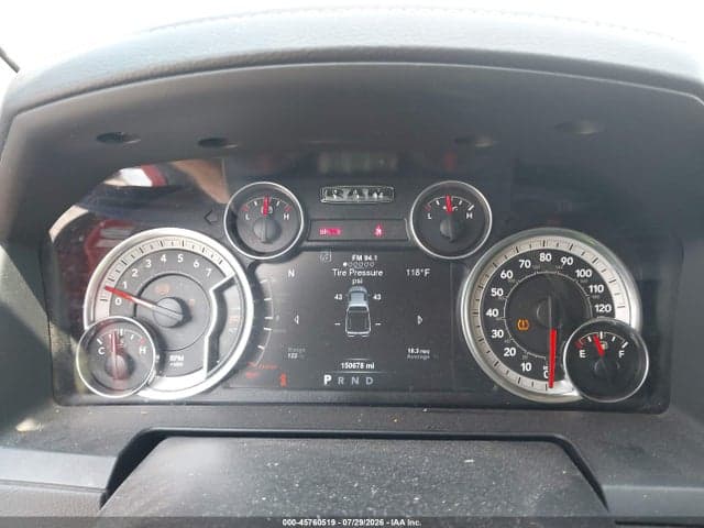 2018 RAM 1500 LARAMIE 4X4 5'7 BOX 7