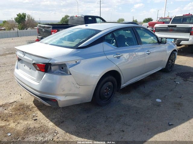 2025 NISSAN ALTIMA SV FWD 4
