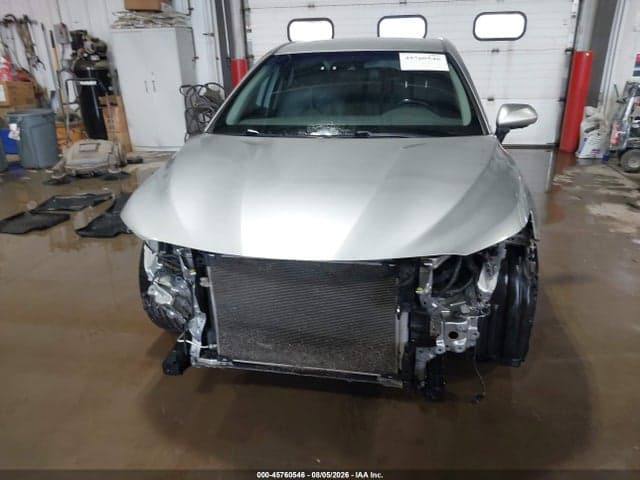 2019 TOYOTA CAMRY SE 12