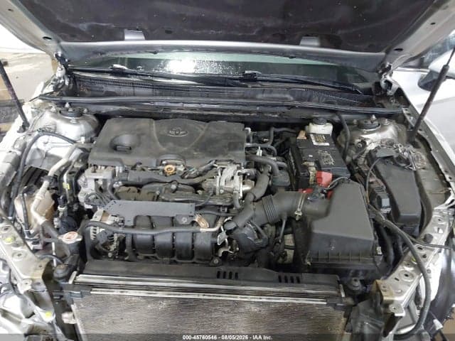 2019 TOYOTA CAMRY SE 10
