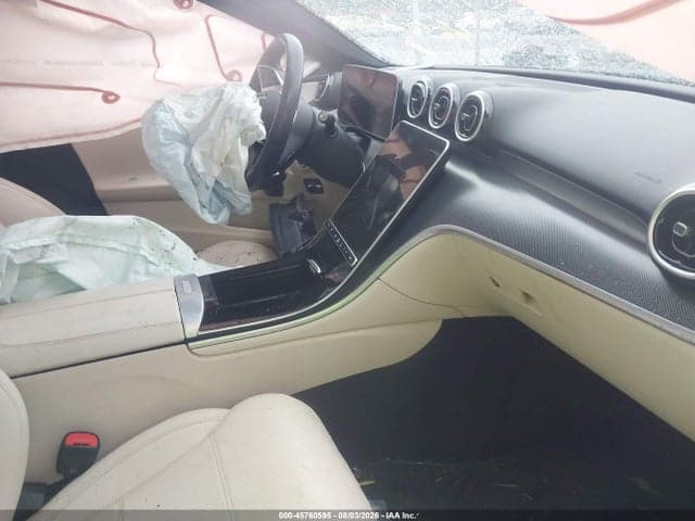2025 MERCEDES-BENZ C 300 5