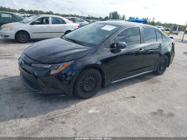 2025 TOYOTA COROLLA LE 2
