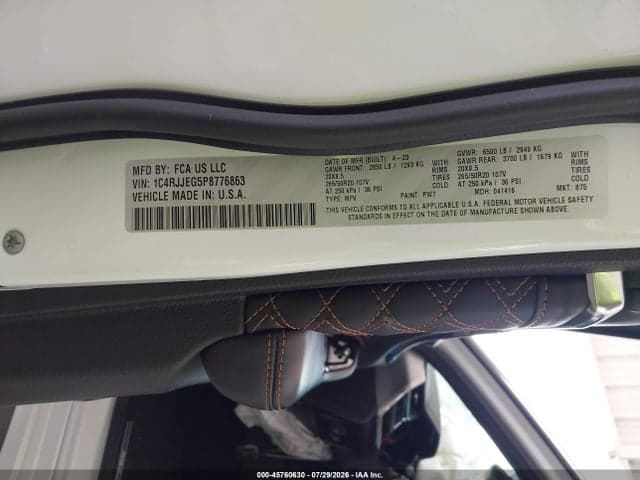 2023 JEEP GRAND CHEROKEE L SUMMIT 4X2 9