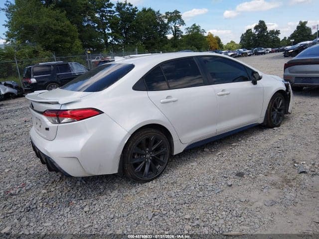 2023 TOYOTA COROLLA SE 4